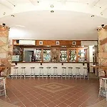 Alkioni Lejlighedshotel 2*