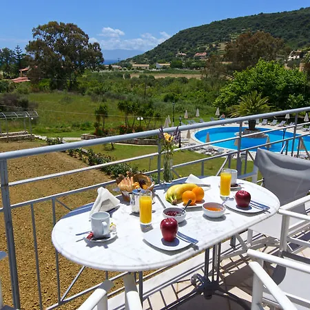 Aparthotel Alkioni 2*